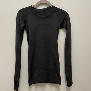 Lululemon Swiftly Tech long sleeve top